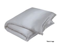 1 x GINGERLILY Silk King Duvet Cover (225cm X 220cm) In Silver Grey - Original Price £715.00 -