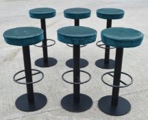 6 x Classic Style Bar Stools with Round Faux Leather Seats and Footrests - Dimensions: H82 x W40