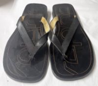 1 x Pair of BENCH Men's Flip-Flop Sandals in Black - Size 7 - Ref: LB618 - CL1020 - NO VAT ON THE