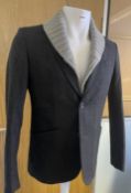 1 x DESIGUAL Men's Blazer in a Charcoal Grey Herringbone Fabric – Style 37E1932 – Size 48 (EU) -