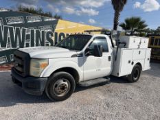 2015 Ford F-350xl Utility Truck W/t R/k
