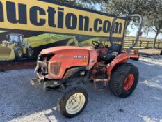 Kubota L3200 Tractor
