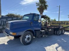 2001 International Roll Off Truck W/t R/k