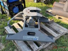 B&W COMPANION 5th WHEEL HITCH