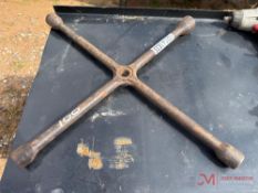 4-WAY LUG WRENCH