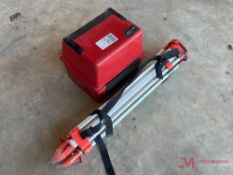 ONE PERSON LEVELING SYSTEM