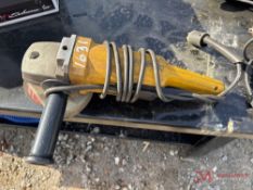 DEWALT DW474 7