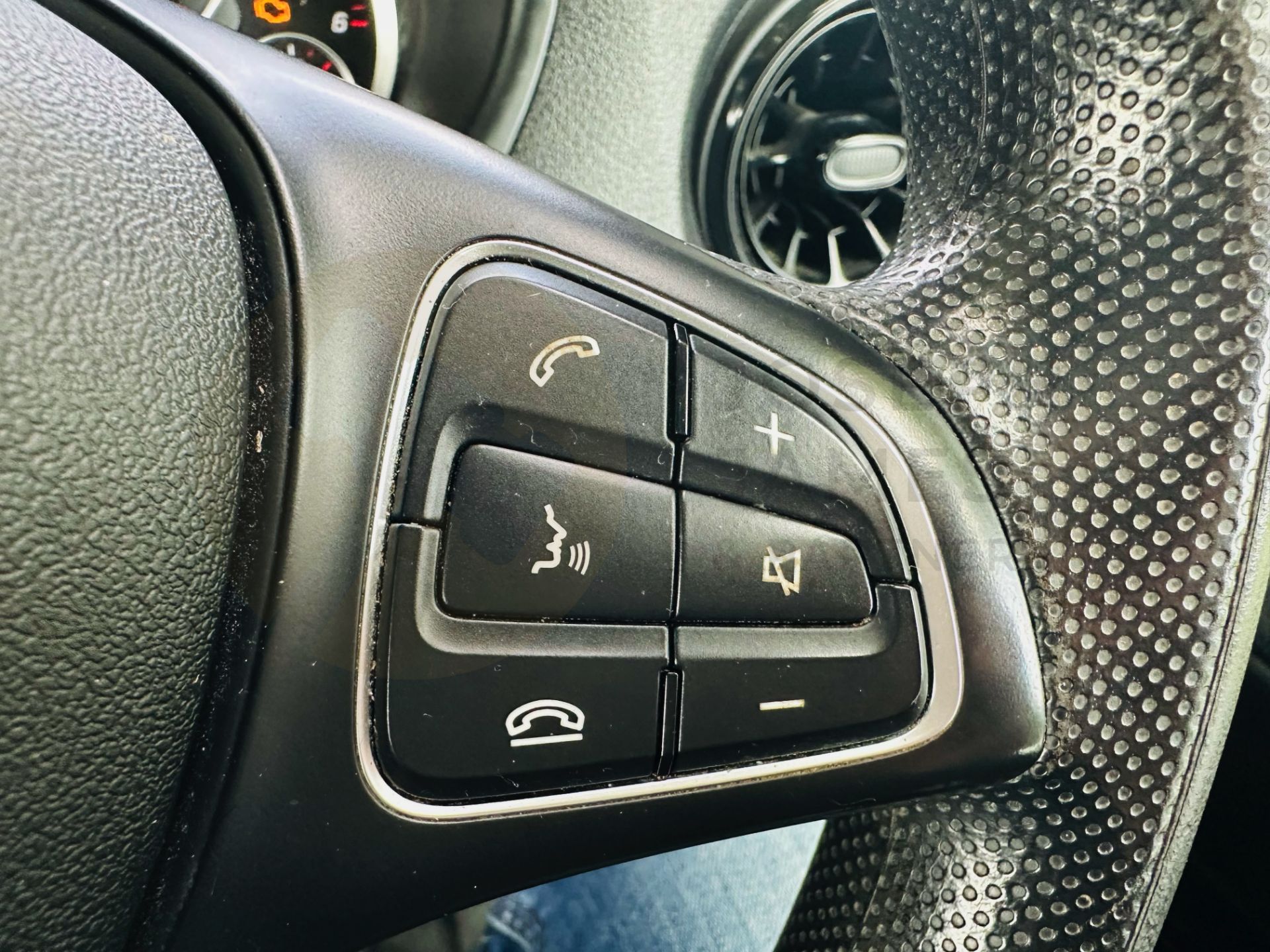 (On Sale) MERCEDES-BENZ VITO CDI *PROGRESSIVE EDITION* LWB PANEL VAN (2021 EURO 6) *FACELIFT MODEL* - Image 28 of 31