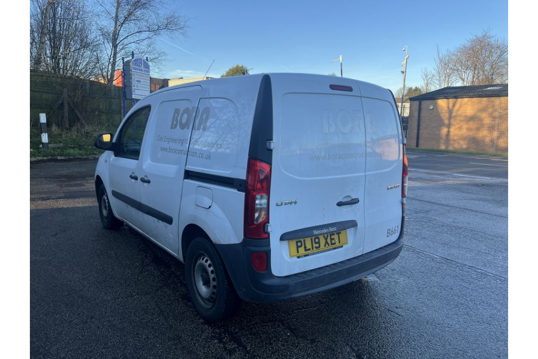 Mercedes-Benz Citan 109 CDI BlueEfficie Diesel Panel Van | White | Manual | PL19 XET | 40,061 Miles - Image 5 of 18