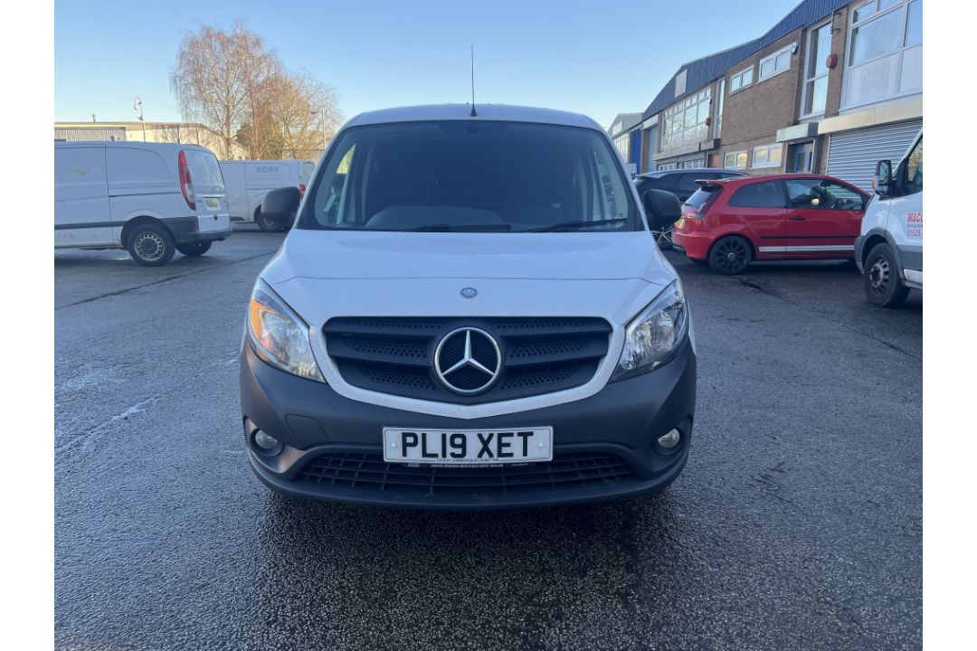Mercedes-Benz Citan 109 CDI BlueEfficie Diesel Panel Van | White | Manual | PL19 XET | 40,061 Miles - Image 2 of 18
