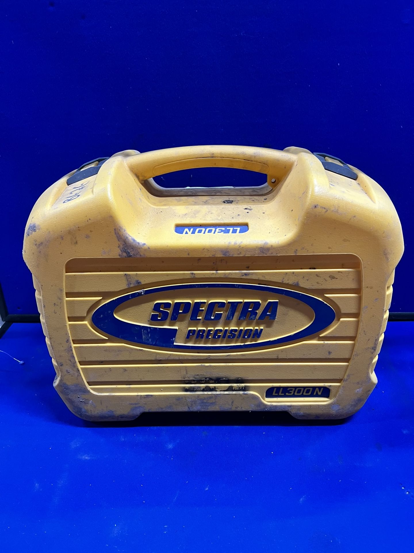 Spectra LL300N Laster Level (B626)