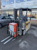 Cat 25 Forklift and Charger