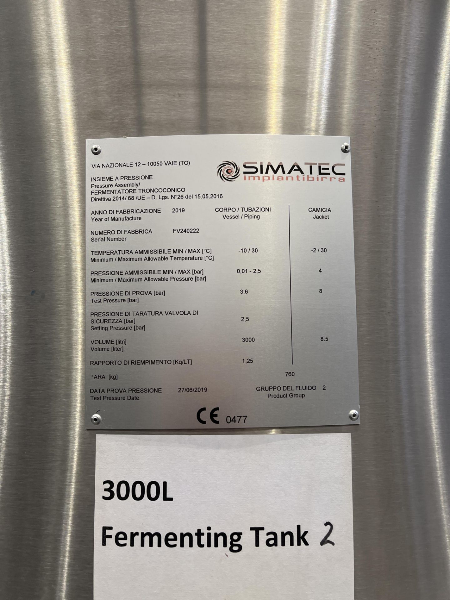 Simatec 2 x 3000L Stacked Fermenting Tanks with Hopper - Image 7 of 7