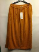 Beaumont Organic SS24 - Lulu Pecan - Large RRP 160