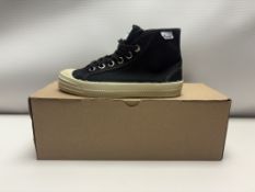 Novestra Star Master Shoes Black Beige - UK 4 - N052032-60Y606106 RRP 65