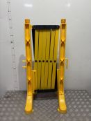 3x Expandable Safety Barriers