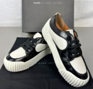 Pre-Owned Marc Jacobs Court Sneakers White / Black Calfskin Leather EU 36 UK 3
