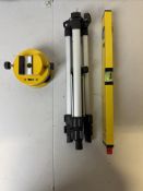 B&Q 400MM Laser Level Kit