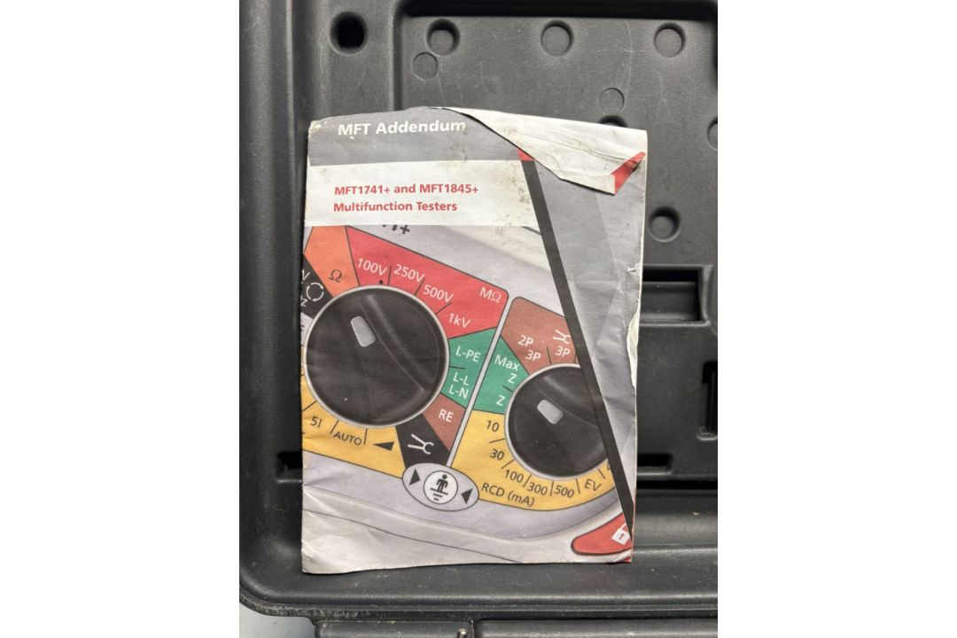 Megger MFT1741+ Multifunction Tester With Carry Case - Image 4 of 7