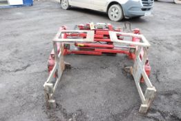 Meyer Hydraulic Forklift Attachment 3-270Ak | Located in Denbighshire, LL15