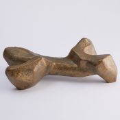 Karl J. Dierkes1924 Dalhausen - 2008 ibid. - The reclining figure - Bronze. Golden brown patina.