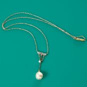 Jugendstil-Kette mit Perlentropfen