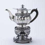 Biedermeier Teekanne auf Rechaud