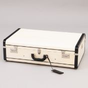 PRADA - Vintage-Koffer / größerer Hartschalenkoffer in Weiß und Schwarz