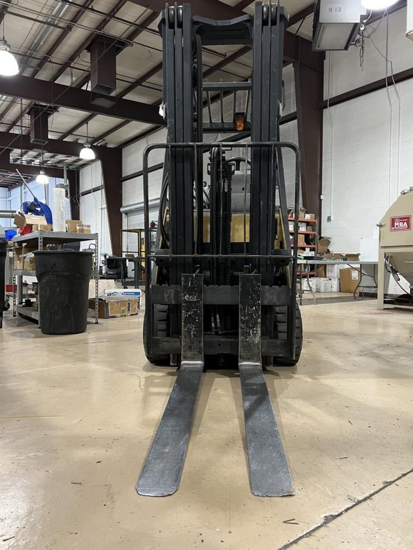 CAT Model 2C3000 Forklift, Side Shift, 2 Bottles of Propace, 13392.6 Hours, Hard Rubber Wheels, - Image 4 of 10