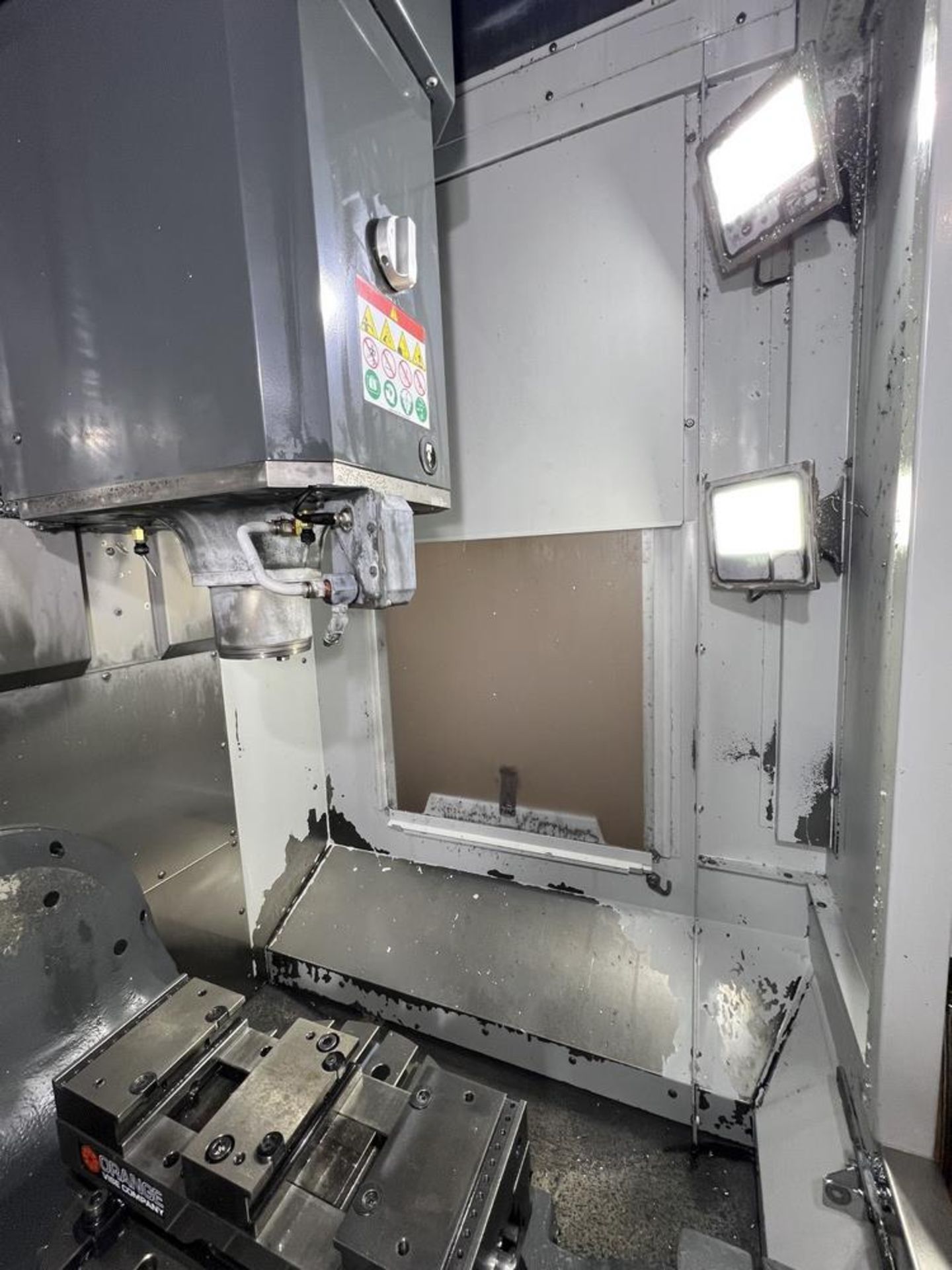 2020 Haas UMC-500, 5 Axis Vertical Machining Center, Travels 16" x 16" x 24", 30 ATC, CAT 40, 8, - Image 21 of 23