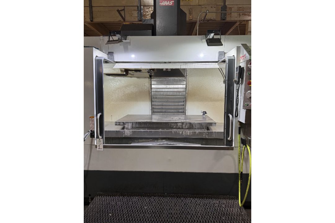 2018 Haas VF-6SS Vertical Machining Center, Probes, 40 Taper, 24 Station Side Mount Tool Changer - Image 2 of 11