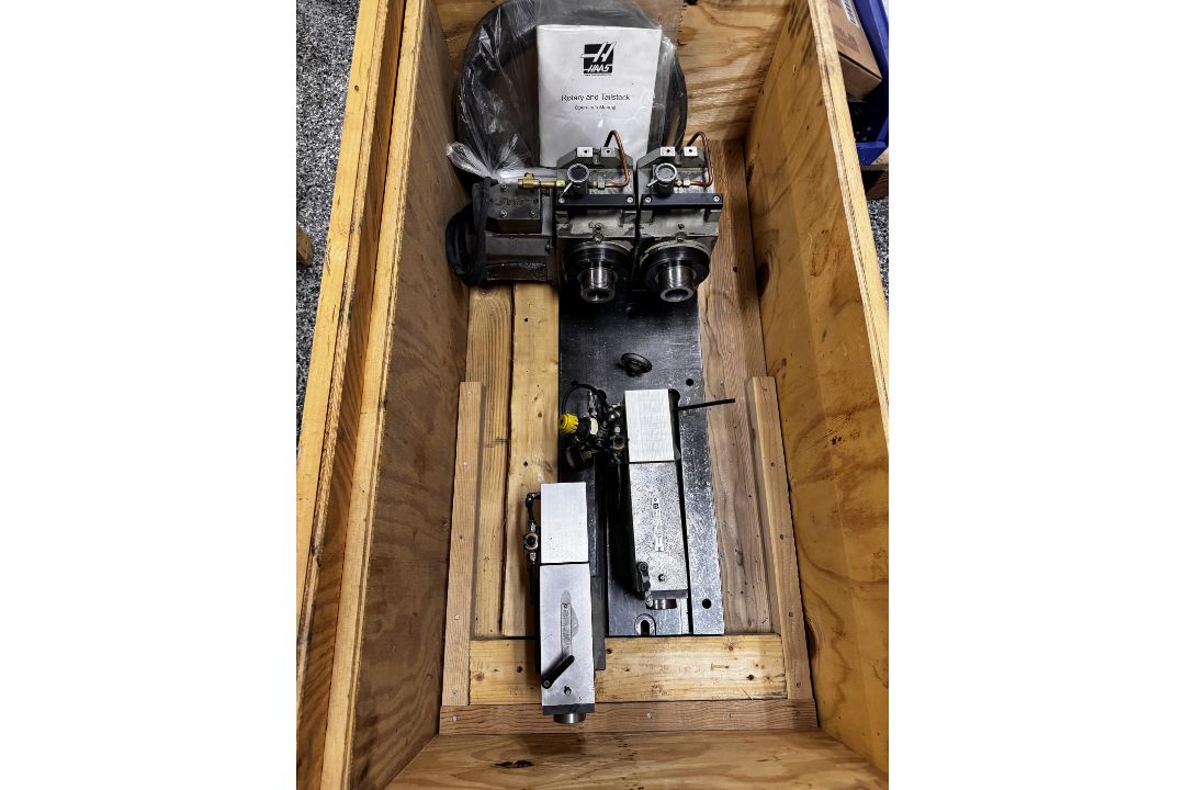 Haas HA2TS SN: 7012648 4th Axis Rotary Table with 2 Spindles and (2) Tailstocks - Image 1 of 7