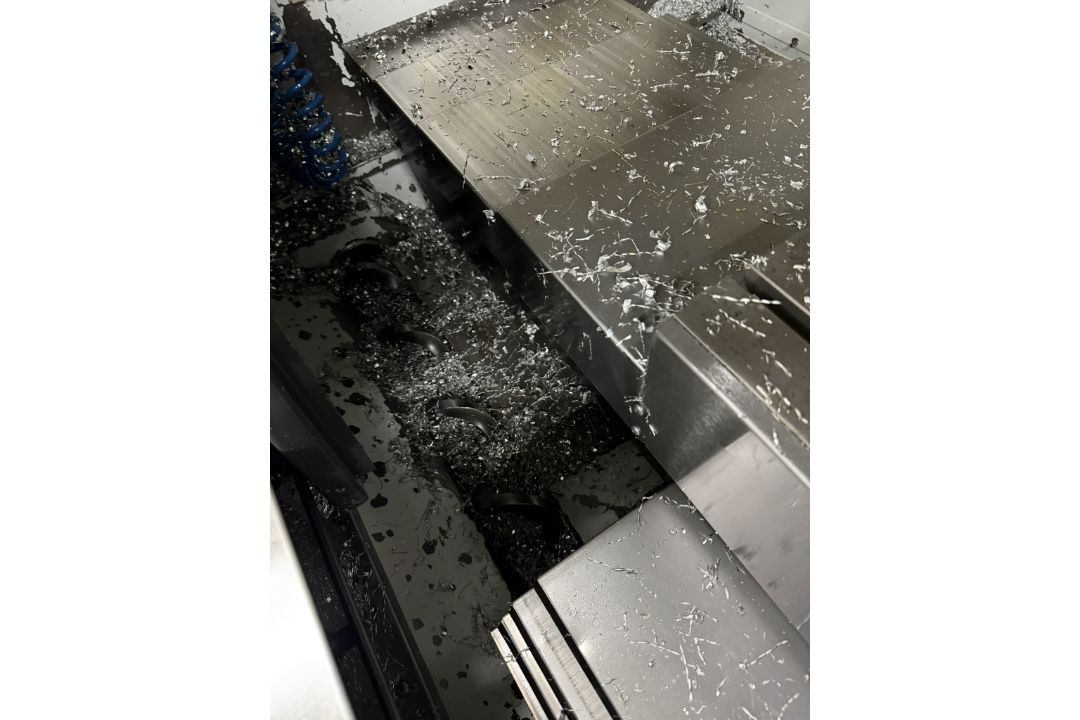 2014 Haas VF-2SS SN: 1112600 CNC Vertical Machining Center, 4th Axis Drives and Wiring, Probing - Image 6 of 12