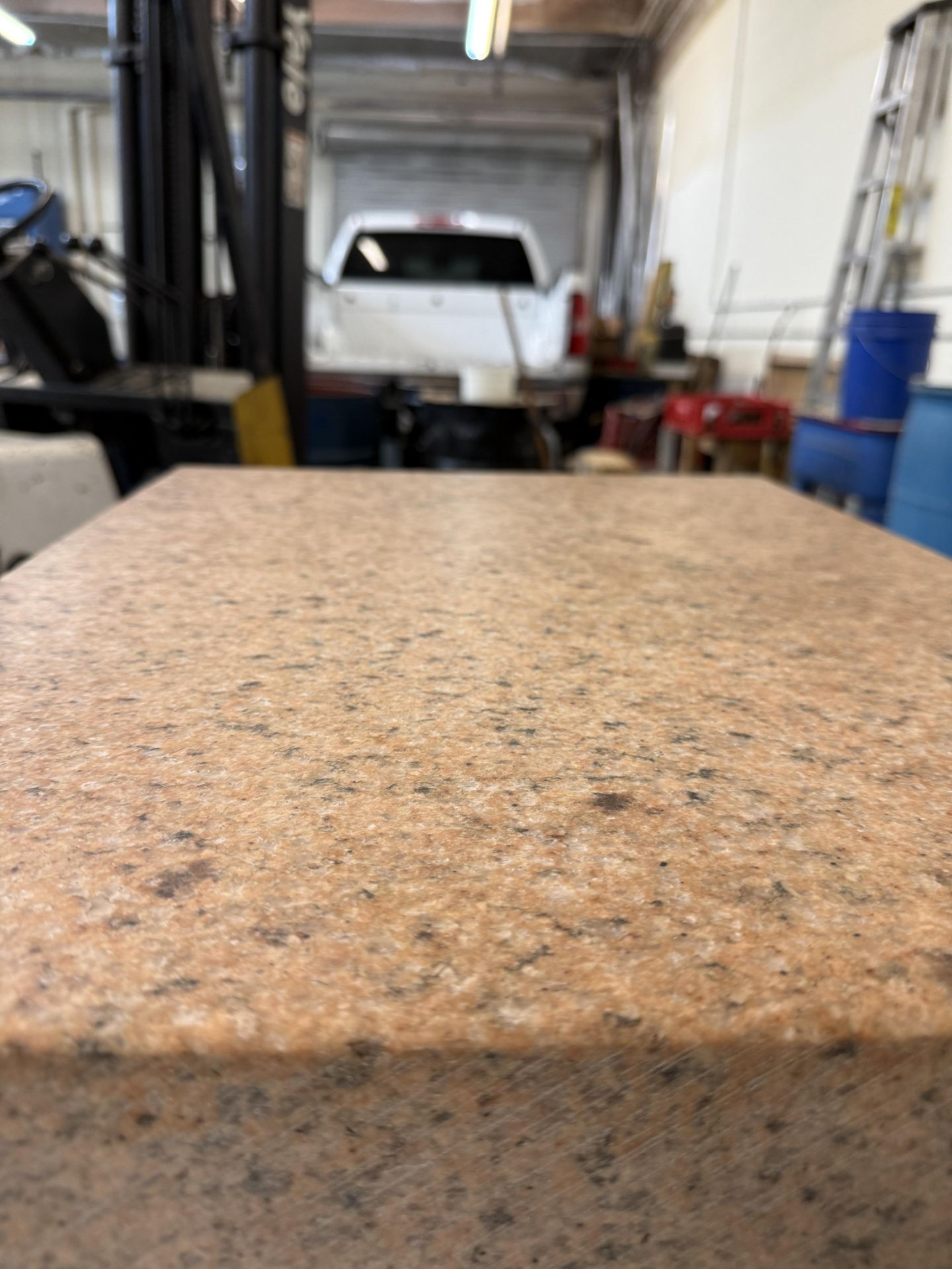 Starrett Pink Granite Inspection Table on Heavy Duty Stand 24" x 18" x 6" Thick 39 1/2 Tall With - Image 4 of 8