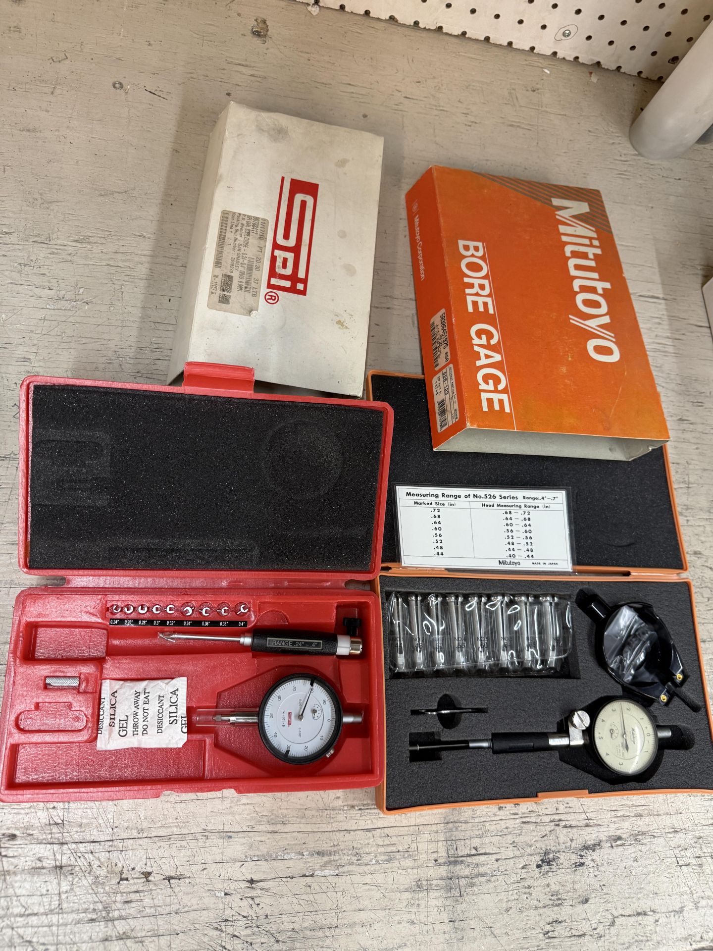 Mitutoyo Bore Gage 526-123 Set & SPI Dial Bore Gage Set 0.24" - 0.4"