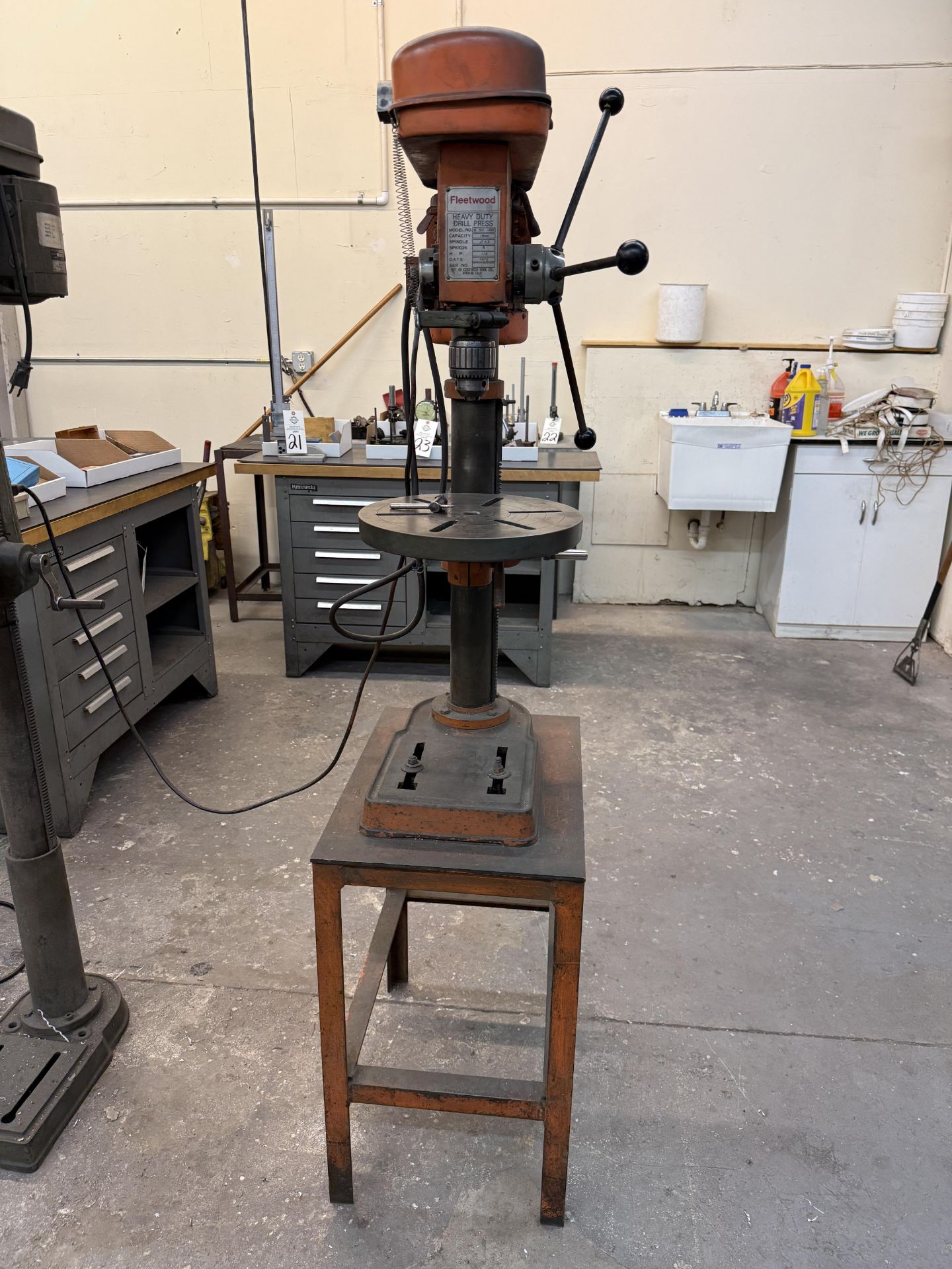 1979 Fleetwood Heavy Duty Drill Press Model 50 1/2 HP With Jacobs Chuck on Heavy Duty Stand - Image 2 of 8