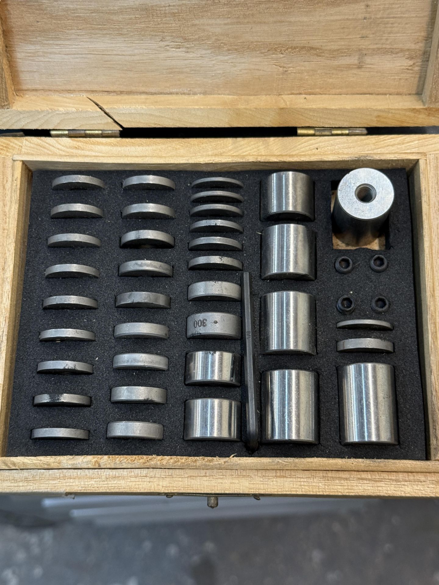 Box of Various .061-.250 Plus Incomplete, Vermont Gage .011-.060 Minus Incomplete, Various Size Ball - Image 4 of 10