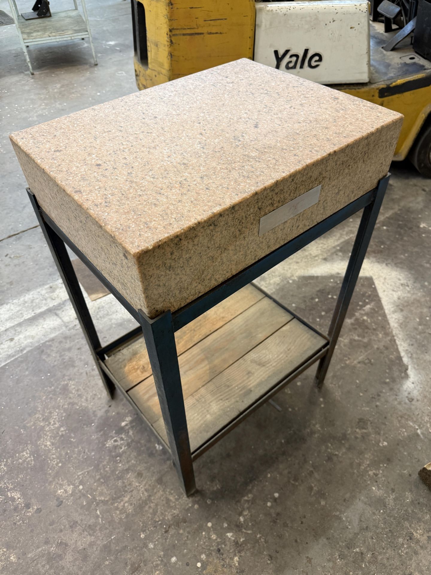 Starrett Pink Granite Inspection Table on Heavy Duty Stand 24" x 18" x 6" Thick 39 1/2 Tall With - Image 6 of 8