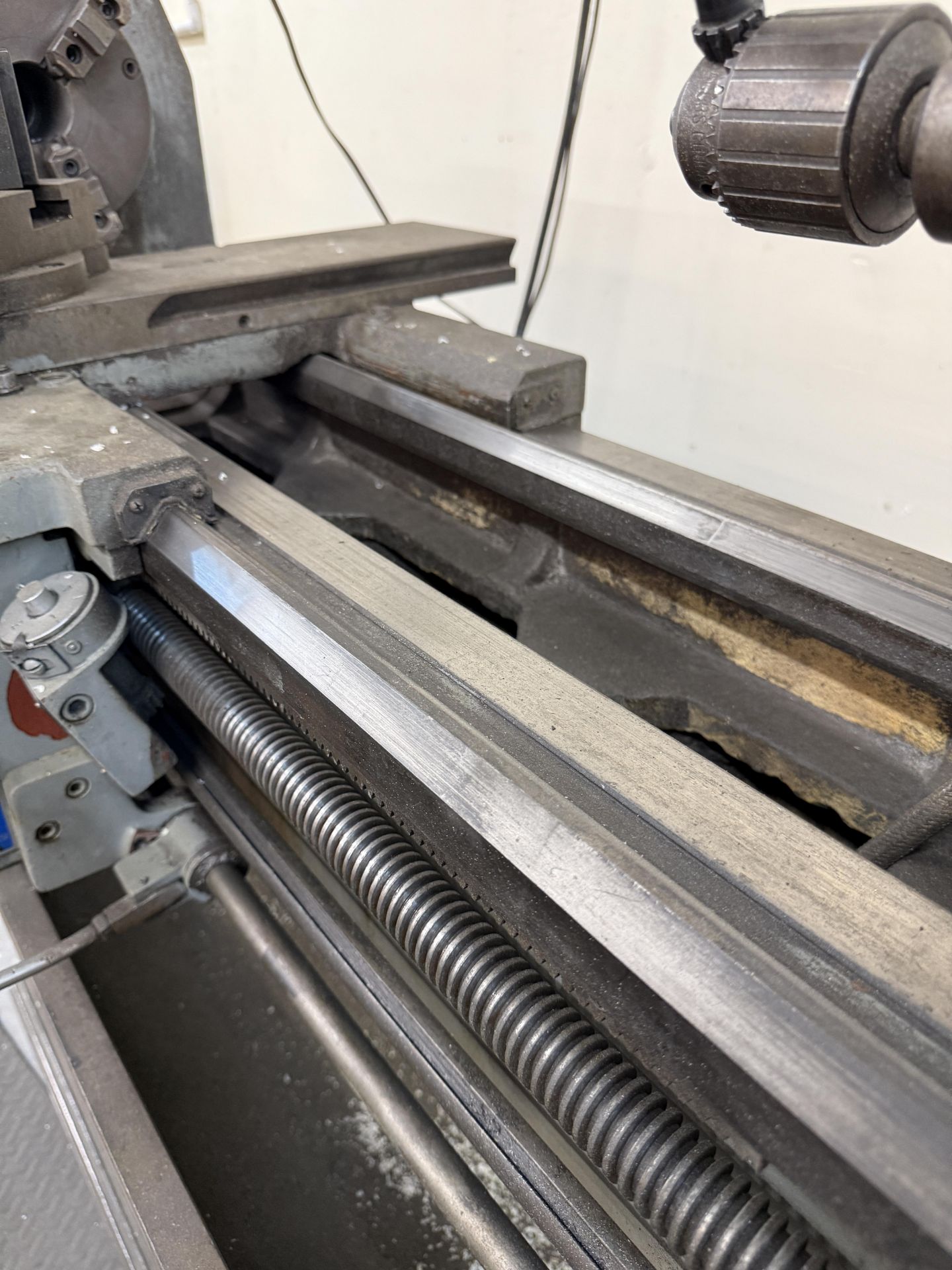 1979 Cut King Model 850 Engine Lathe With Tool Post, 8" 3 Jaw Chuck, Steady Rest, Tailstock, Foot - Image 8 of 15