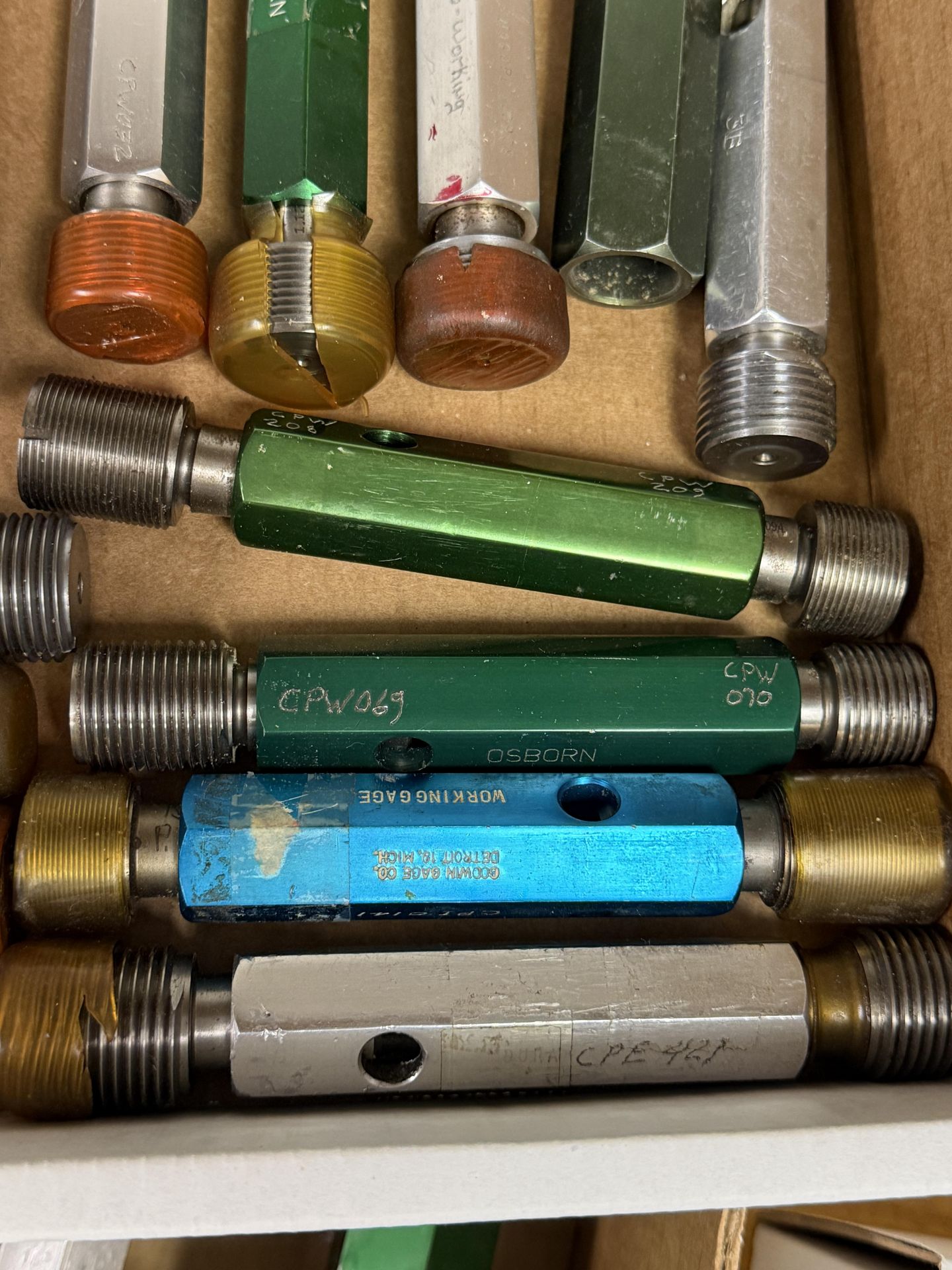 Box of Various Size Large Threaded Plug Gages Go & No Go - Image 3 of 5