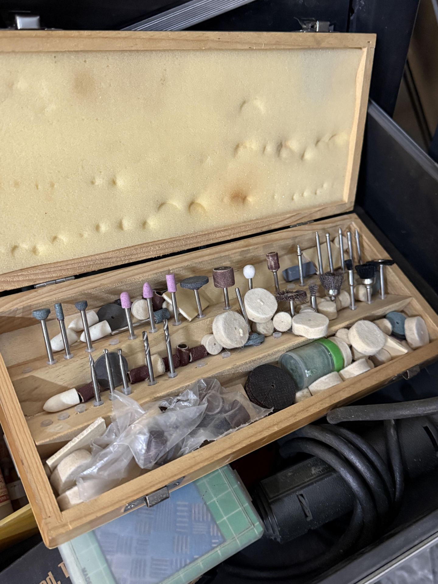 Craftsman 4 Drawer With Cabinet Work Bench Includes, Various Punches, Engravers, Dremel With - Image 9 of 11