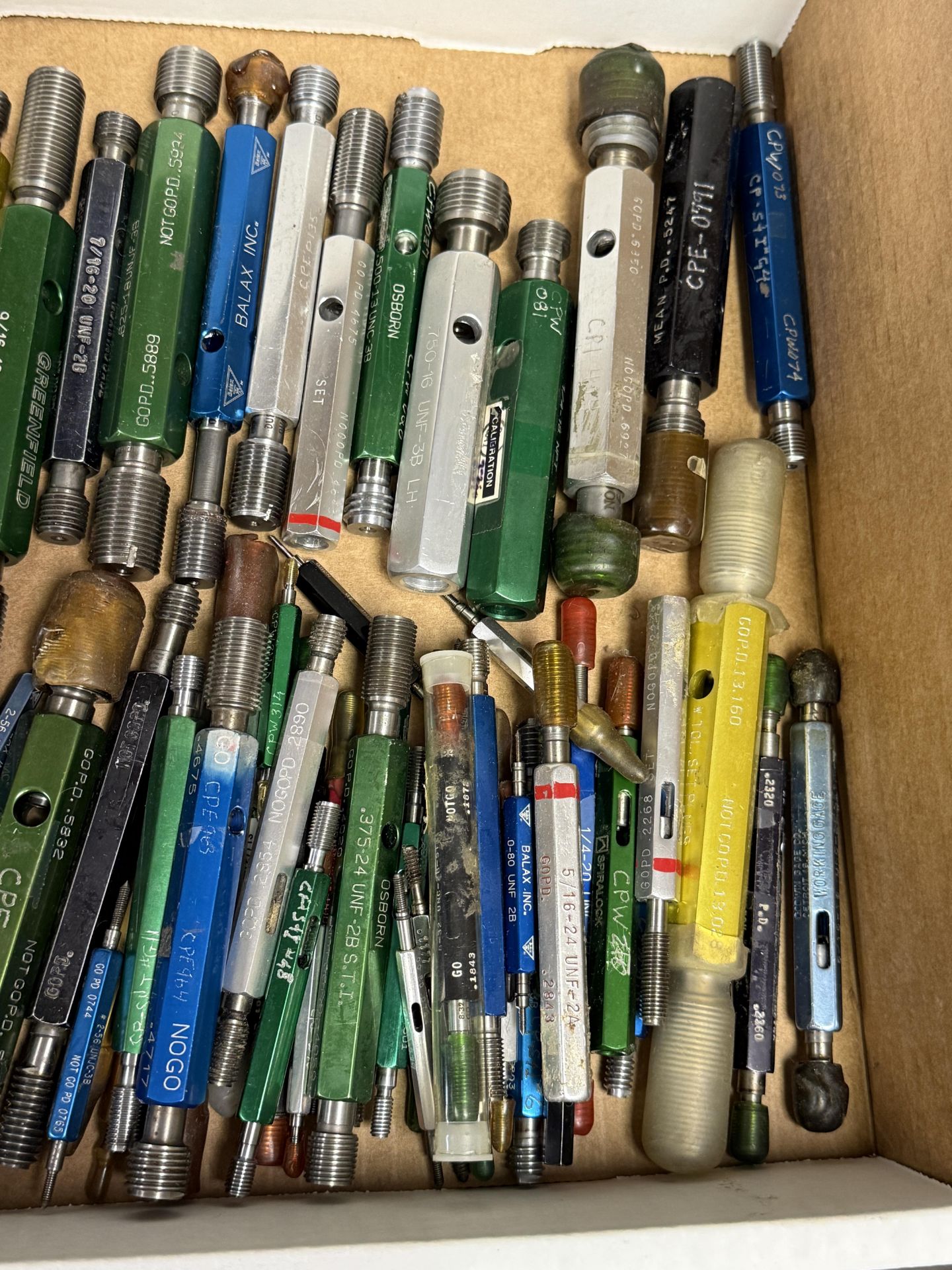 Box of Various Size Medium to Small Threaded Plug Gages Go & No Go - Image 3 of 9