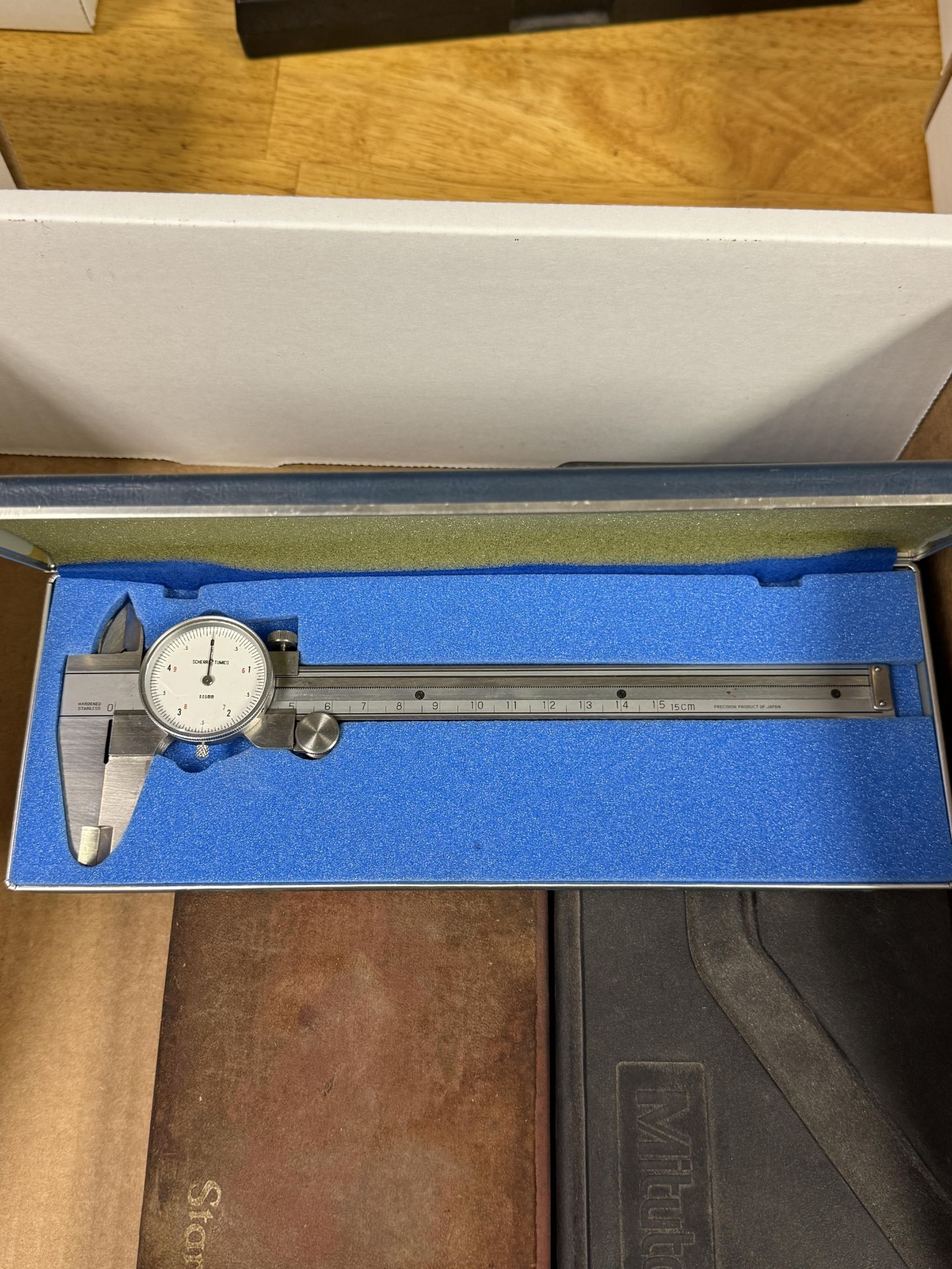 Box of Various Calipers Enco 0-6" Dial Caliper, Scherr Tumico 0-15 cm Dial Caliper, Starrett 0-6" - Image 3 of 5