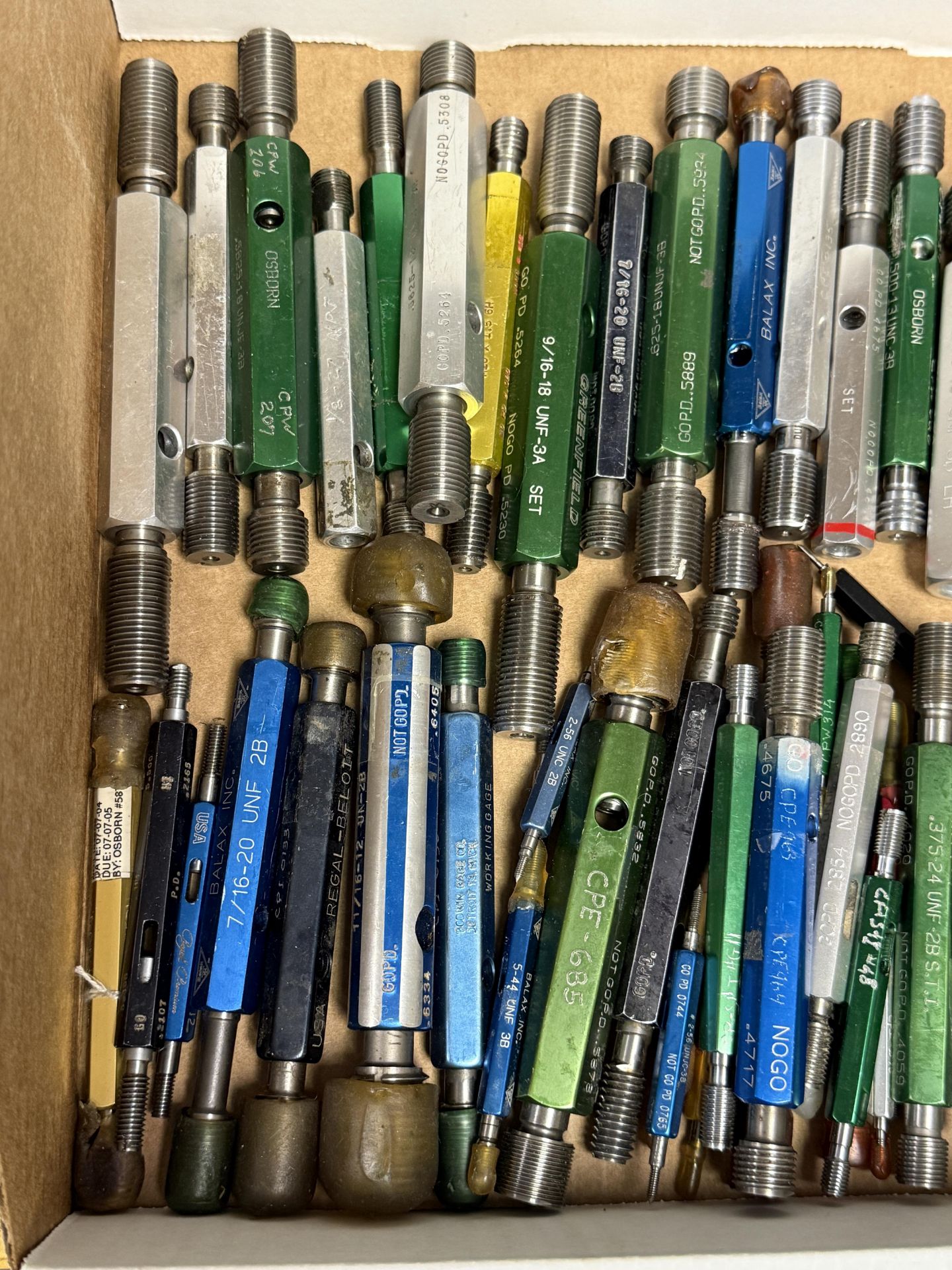 Box of Various Size Medium to Small Threaded Plug Gages Go & No Go - Image 2 of 9