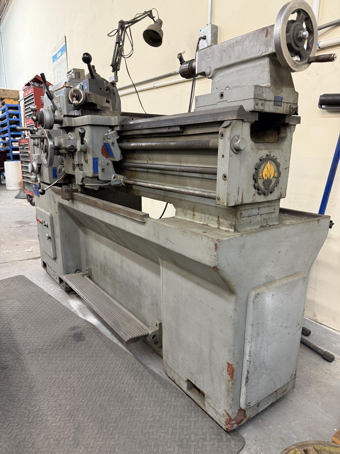 1979 Cut King Model 850 Engine Lathe With Tool Post, 8" 3 Jaw Chuck, Steady Rest, Tailstock, Foot - Image 11 of 15