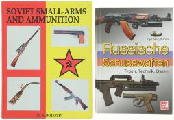 Konvolut von 2 Büchern zu russischen Waffen