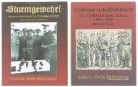 Konvolut von 2 Büchern, Collector Grade Publications