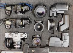 Minolta: a hard shell aluminum camera case and contents to include a Minolta Dynax 7000i; a