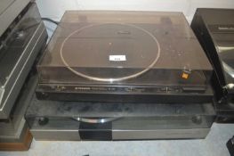 A BSR Quanta 500 turntable and a Pioneer PL335 turnable (2)