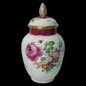 KPM, Deckelvase